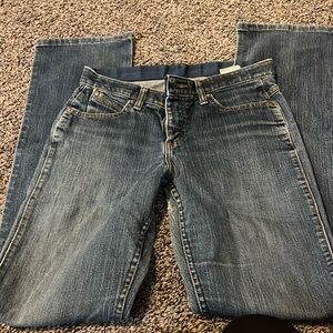 5/6 x 36 wrangler women’s jeans
